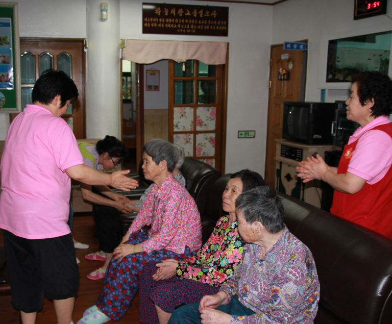 매주 월요일 노래교실~