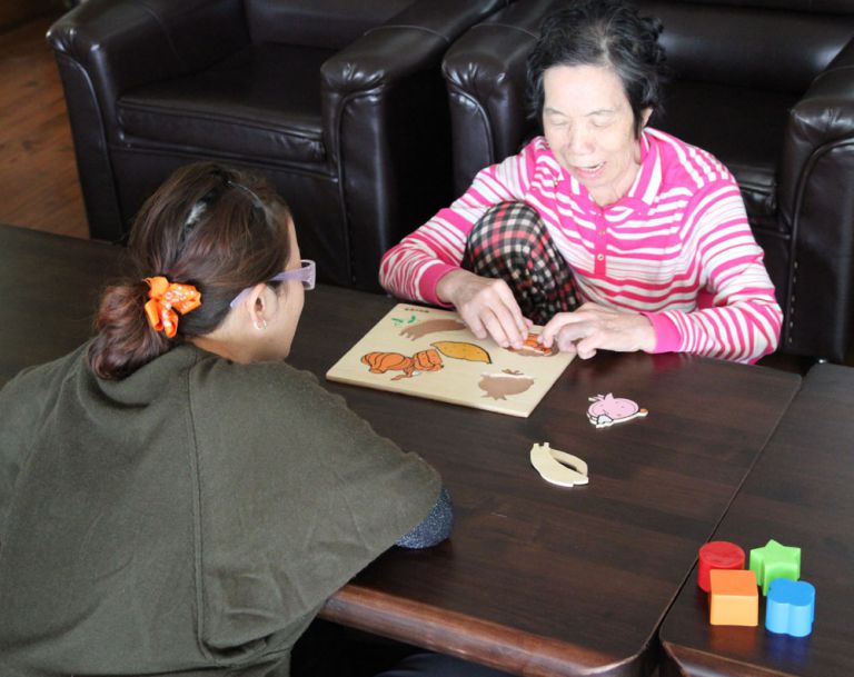 어르신 퍼즐맞추기 게임