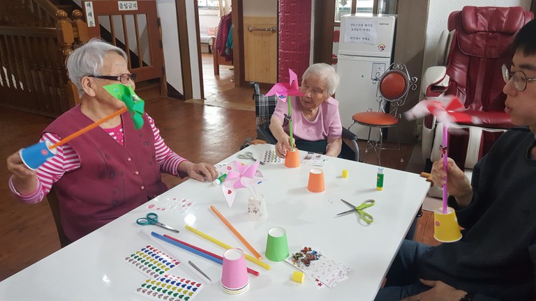 어르신들 프로그램 