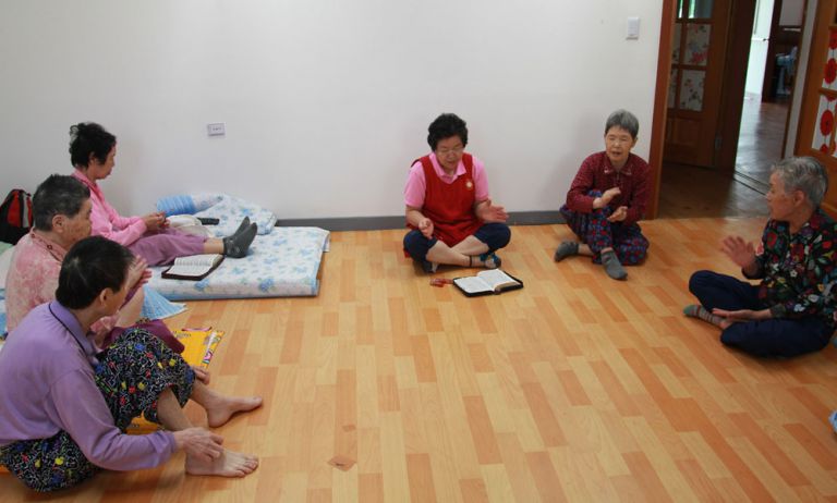 매주 금요일 그룹 종교활동