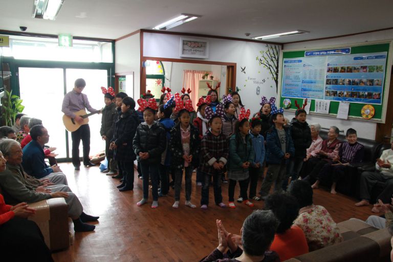 크리스마스 다니엘지혜학교 방문